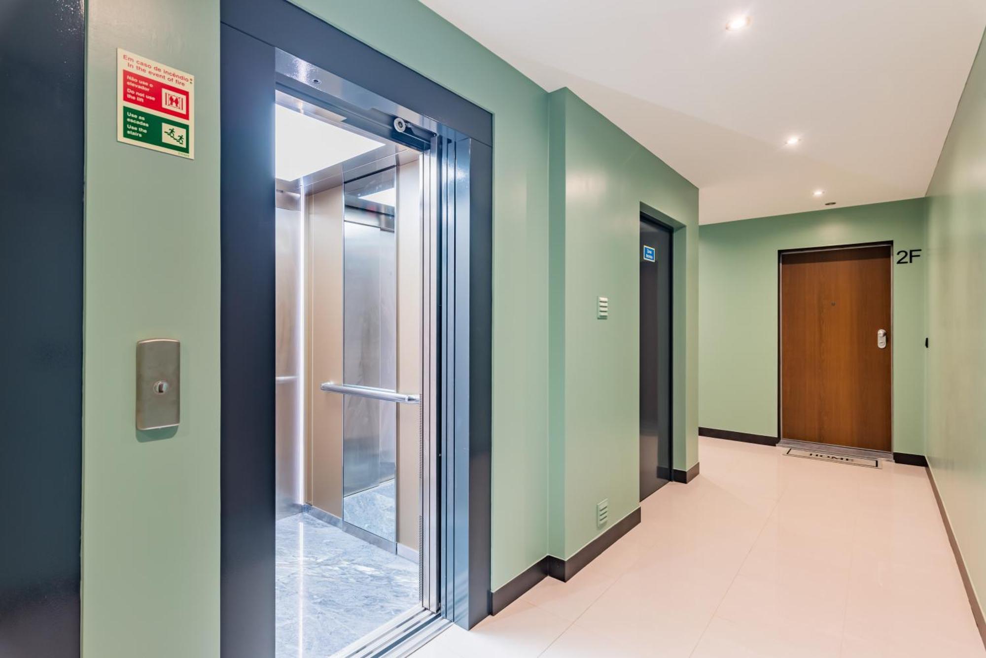 Campo De Ourique Deluxe Mid-term Apartamento *